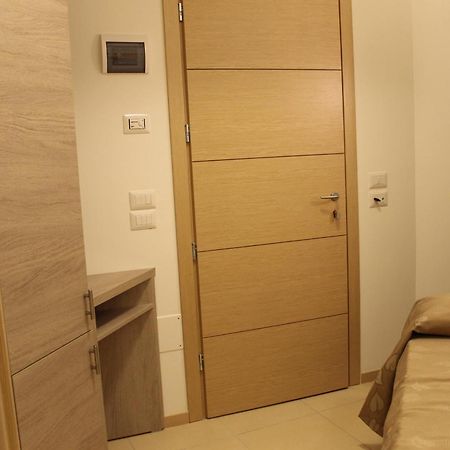 Hotel Villa Enea カットーリカ 部屋 写真