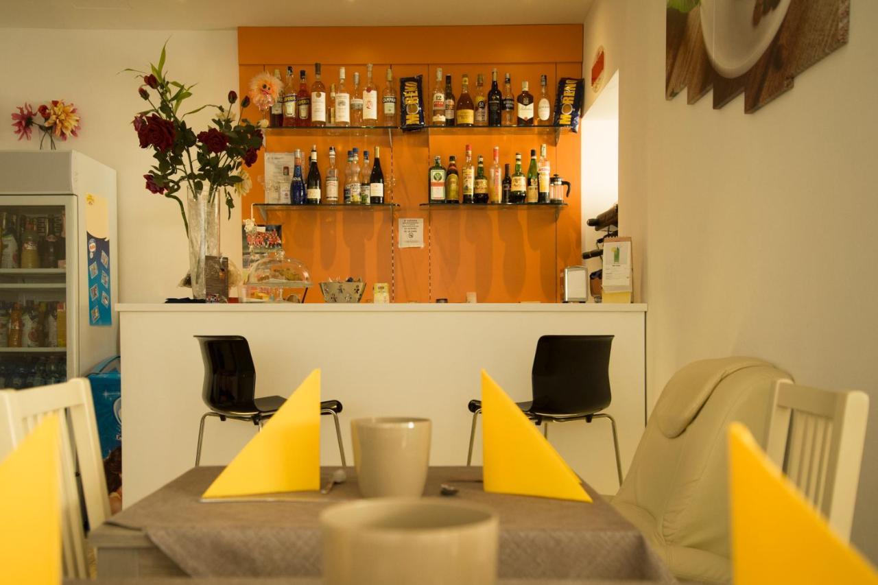 Hotel Villa Enea カットーリカ エクステリア 写真