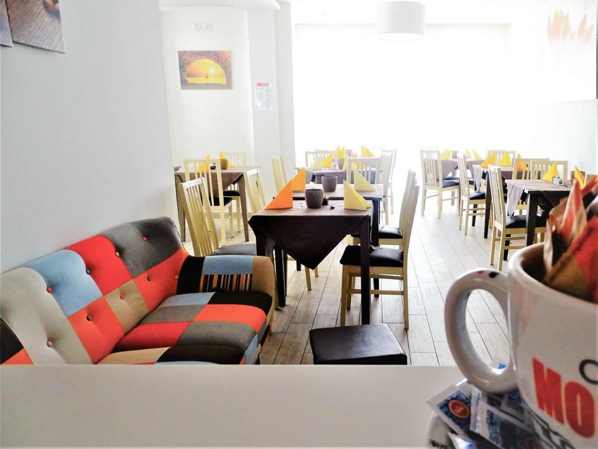 Hotel Villa Enea カットーリカ エクステリア 写真