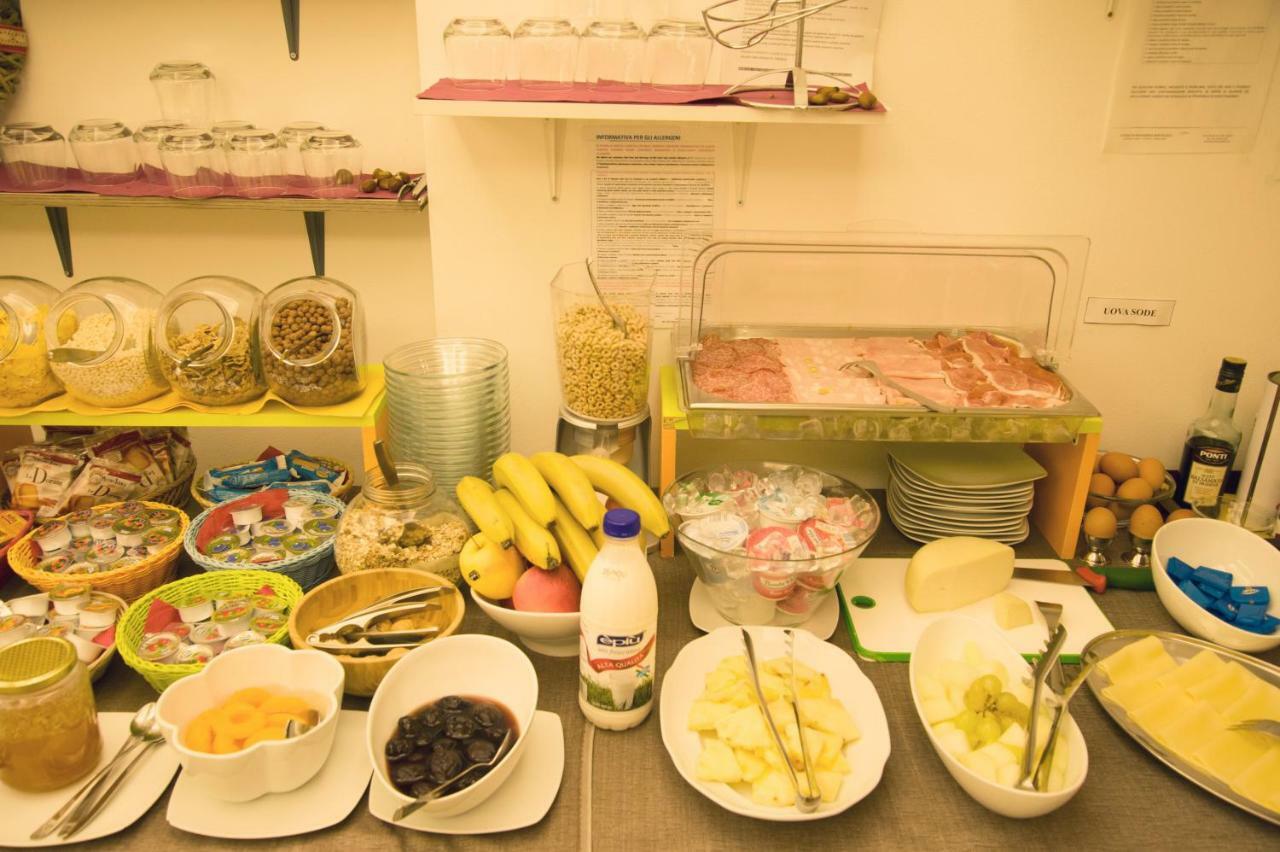 Hotel Villa Enea カットーリカ エクステリア 写真